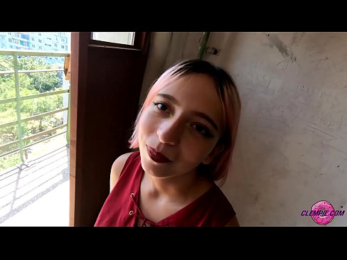 ❤️ Ikasle sentsuak arrotz bat zurrupatzen du kanpoaldean - Cum On His Face ❤❌ Izorratu bideoa pornoan eu.hentaibar.ru ❌❤